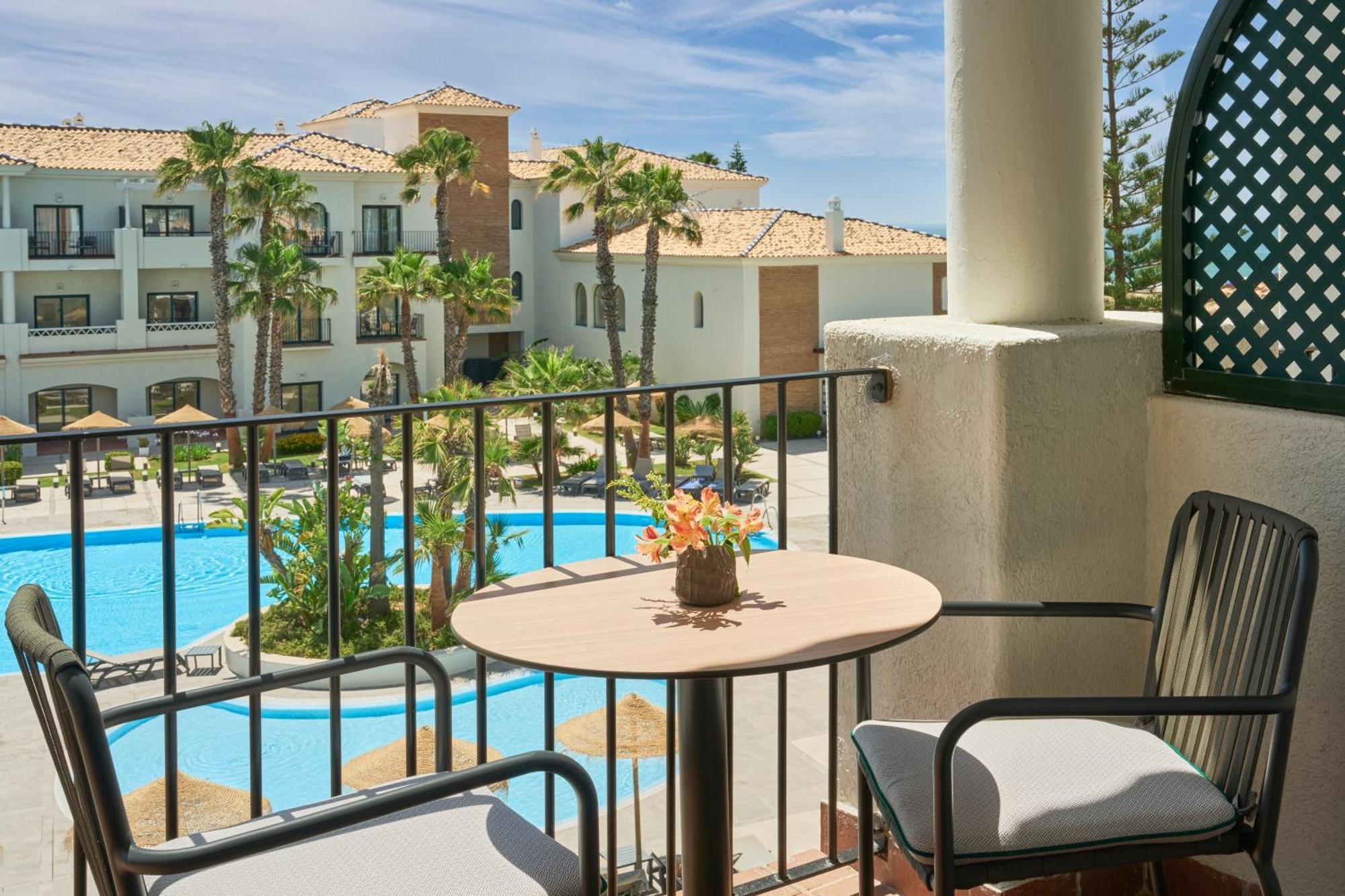 Double Room Pool View